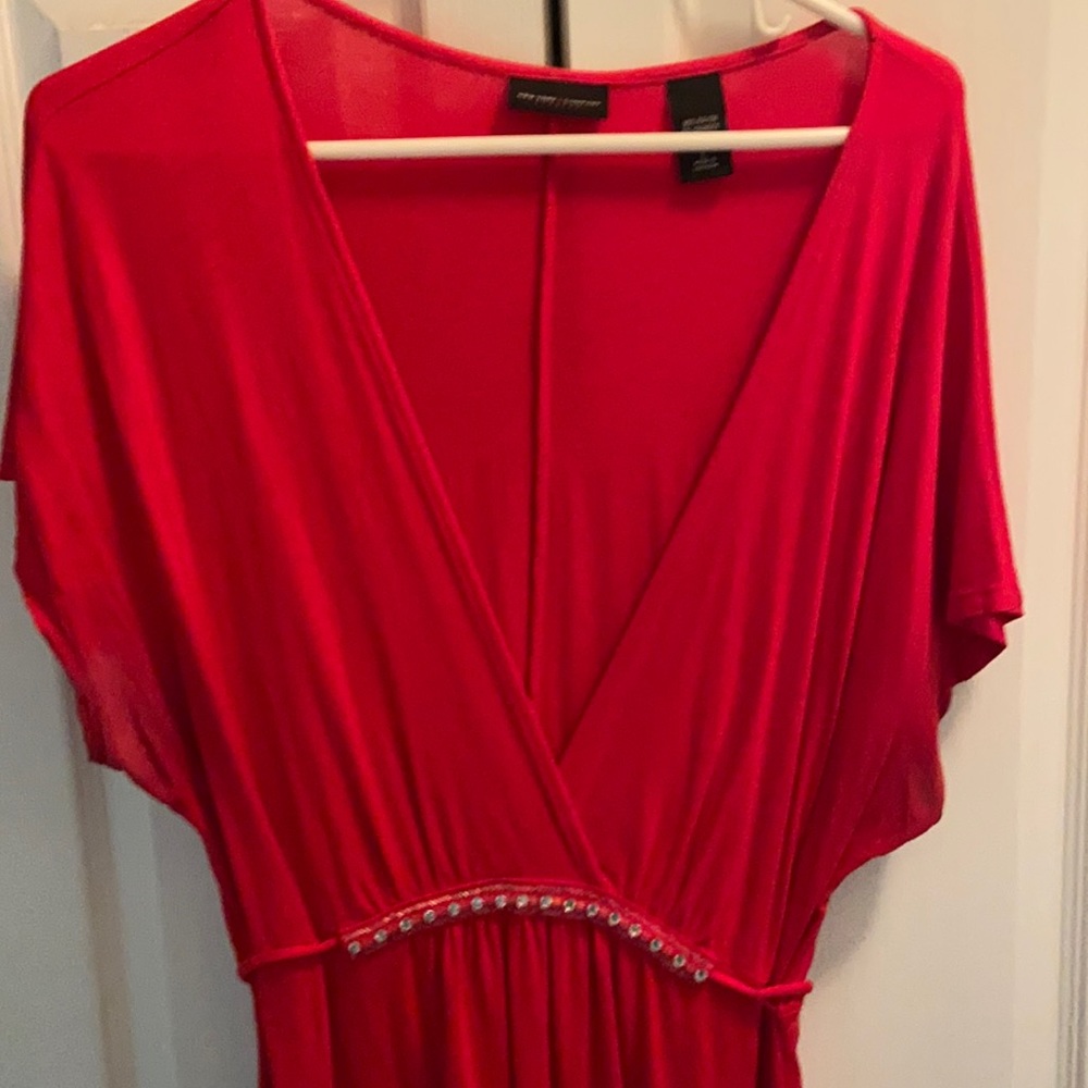 New York & company tunic style Deep V shirt